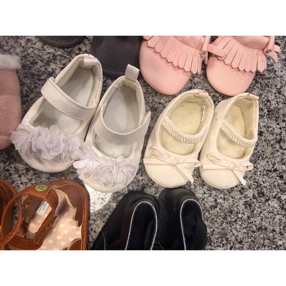 Adorable Baby Girl Shoes Bundle - 8 Pairs, Size 1, Great Condition - Picture 7 of 10
